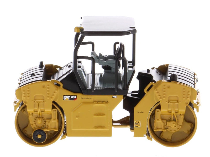 Caterpillar CB-13 Tandem Vibratory Roller with ROPS - Construction Metal Series