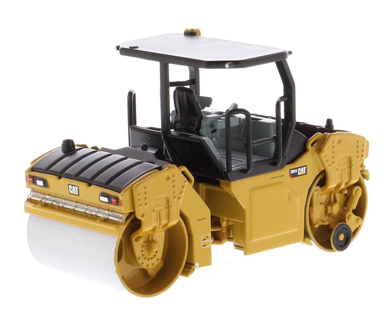 Caterpillar CB-13 Tandem Vibratory Roller with ROPS - Construction Metal Series